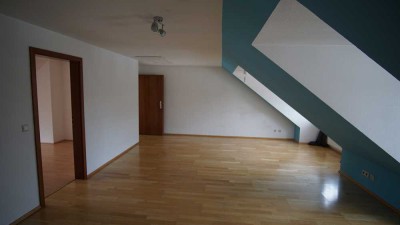 Gemütliche Dachgeschosswohnung in Mainz-Laubenheim
