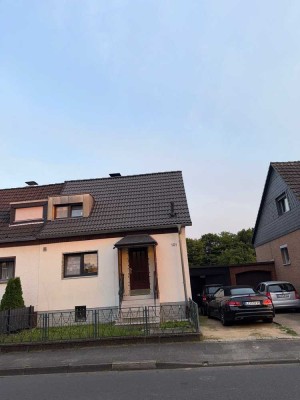 Doppelhaushälfte in Leverkusen - Bürrig