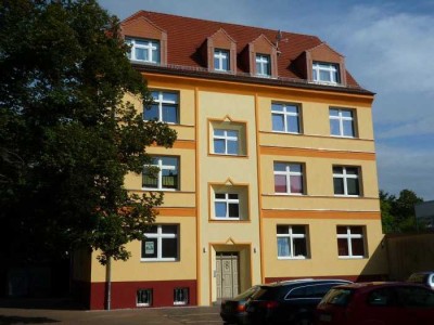 kleine, feine, ruhige Dachgeschosswohnung im Zentrum von Finsterwalde