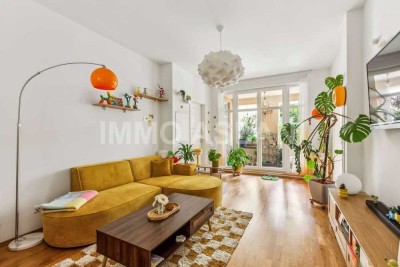 Denkmalschutz trifft Moderne: 2-Zimmer-Wohnung mit Loggia & Stellplatz im Zentrum