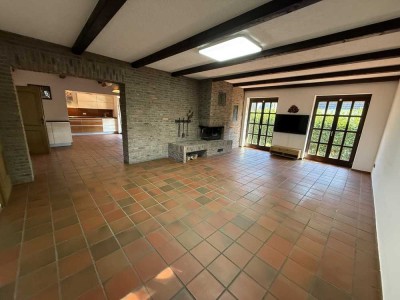 Exklusives Architektenhaus in Frechen-Königsdorf – Eleganz, Weite und Privatsphäre