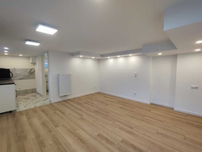 Kleine exklusive 1 Zimmer Wohnung mit Einbauküche in Emmendingen