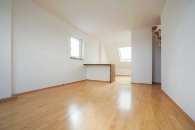 Über 4% Mietrendite und in bester Lage Augsburgs: Vermietete 2,5 Zi.Maisonettewhg. als Kapitalanlage