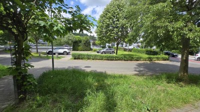 0.- Euro Maklerkosten, Garage incl., neues Bad, incl. Einbauküche, großzügige 2-Zimmerwohnung