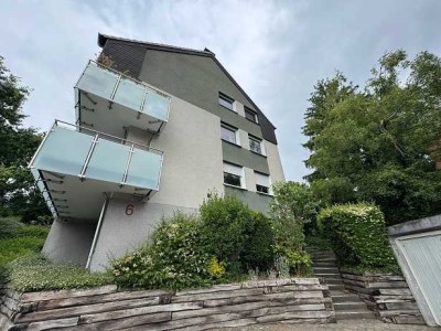 Vermietete Souterrain-Wohnung mit Potenzial und Außenstellplätzen in Hagen - Tücking