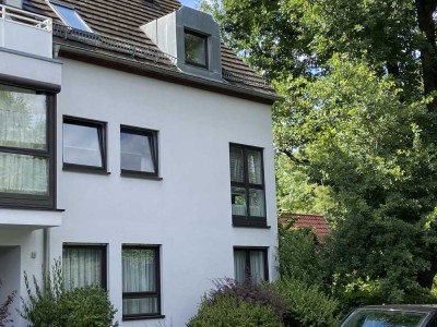 Geschmackvolle 3-Zimmer-Wohnung mit gehobener Innenausstattung mit Einbauküche in Nürnberg
