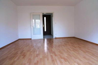 Zentrales 1-Zimmer-Apartment mit Balkon in Weil am Rhein / Grenznah / KEINE Provision