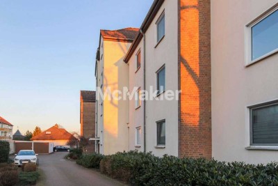 Komfort - sofort: Komplett möblierte, vollständig renovierte Whg. in zentraler Lage