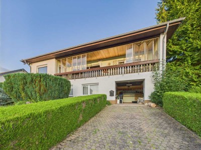 Einfamilienhaus mit herrlichem Ausblick und Potential zu verkaufen