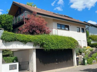Freistehendes Einfamilienhaus mit EWL in ruhiger Aussichtslage