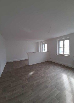 Erstbezug !!! 2 Zimmer mit offenem Wohnbereich im neu saniertem  Carre' Schlachthofstraße  ***