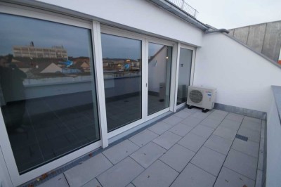 Erstbezug! Hochwertige DG-Wohnung in zentraler Lage von Heilbronn!