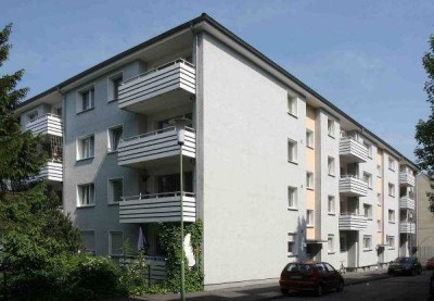 MODERNISIERTE 3 Zimmer Wohnung mit Balkon