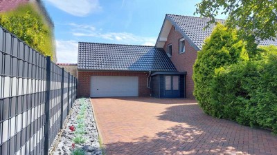 Großzügiges Einfamilienhaus mit großer Terrasse und Garten!