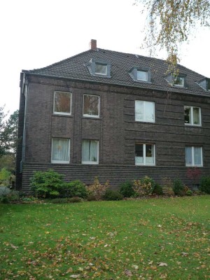 Attraktive Erdgeschosswohnung im denkmalgeschützten Altbau