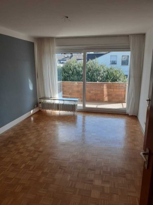 Schöne 2-Zimmer-Wohnung mit Balkon in Essen