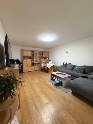 Zentrale 4-Zimmer Wohnung mit Loggia in Wien