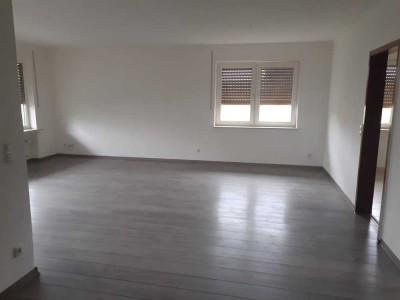 Attraktive 3 Zimmer Wohnungen mit Terrasse im EG  in Bad Emstal Sand zu vermieten