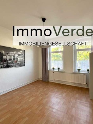 Charmante Altbauwohnung mit Potenzial – 2 Zimmer (optional 3 Zimmer) in attraktiver Lage