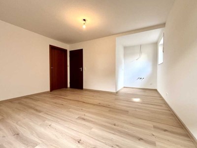 Gemütliche und renovierte Zweizimmer- Kellerwohnung in ruhiger und zentraler Lage von  Grafenhausen