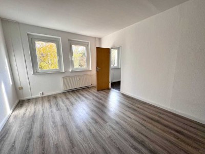 ** tolle 3 Zimmer Wohnung im 2. OG **