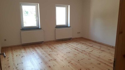 5 Raum Maissonettwohnung + Badewanne + 2 Balkone + 2 Bäder