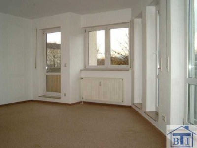 Hell und bequem - Wohnung mit Balkon und Aufzug!