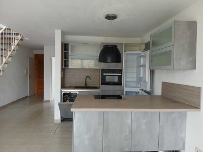 Helle 2-Zimmer Maisonette-Wohnung mit Balkon in Magdeburg-Rothensee