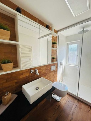 Moderne helle 3 Zimmerwohnung