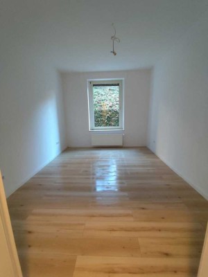 Helle 3-Raumwohnung in Wuppertal-Vohwinkel - Bei Interesse bitte Nachricht über ImmoScout schicken