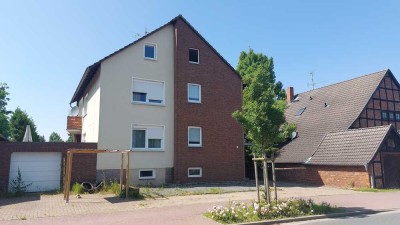 MGK bietet Auhagen: Zweifamilienhaus mit vielseitiger Nutzung – Wohnen & Rendite