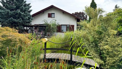 Haus mit Potenzial mit Traumgarten (Steg &amp; Teich)