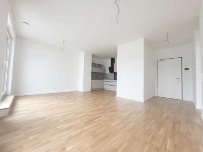 Bezauberndes Penthouse für Singles oder Pärchen!