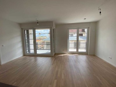 Sonnige, neuwertige 2-Zimmer-Wohnung mit EBK in München - Allach