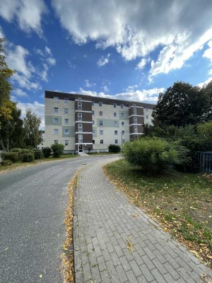 Renovierte 3-Raumwohnung im 4.OG mit Fahrstuhl
