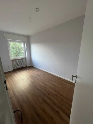 Großzügige, helle 3-Zimmer-Dachgeschosswohnung in Alsdorf