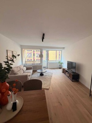 Modernes Wohnen: Hochwertige kernsanierte 2-Zimmer Wohnung in Bestlage Köln