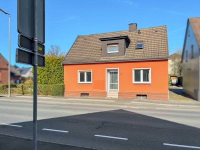 Freistehendes Einfamilienhaus mit großem Garten und viel Potenzial in Kamen