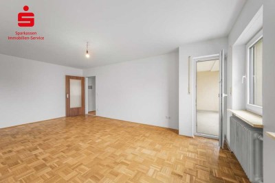 Wohnkomfort im Grünen – Erdgeschosswohnung mit Gemeinschaftspool und Tiefgarage