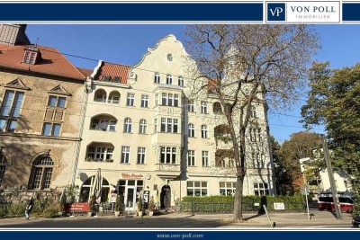 Prächtiger Altbau mit Stuckdecken, Loggia und historischem Charme