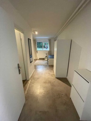 Möblierte/Renovierte 1 Zimmer Souterrain Wohnung in Karlsruhe