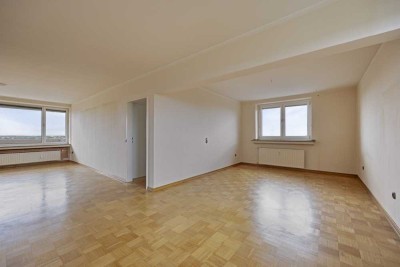 Barrierefreiheit mit Weitblick! Renovierungsbedürftige 2-3 Zimmer Wohnung in Köln Heimersdorf!