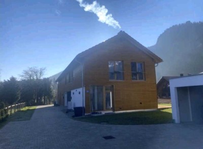 Neubau, DHH in Inzell, zentrale Lage
Der Preis wurde stark Reduziert. VB