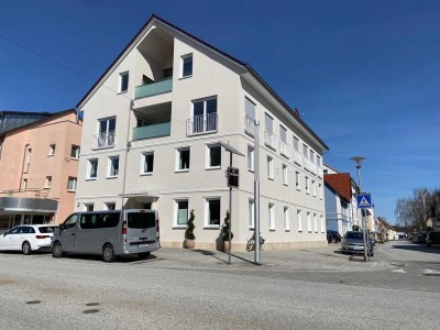 Moderne 4-Zimmer-Wohnung mit hochwertiger Ausstattung in zentraler Lage von Vöhringen