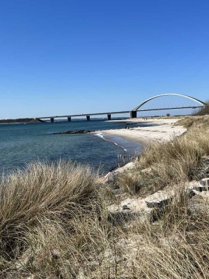 In wenigen Schritten am Wasser... Teilmöblierte 4 Zi. EG Wohnung in ruhiger Lage Fehmarnsund