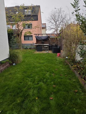Wohnung im 1. OG mit direktem Zugang zum Garten