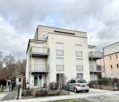 Helle 4-Zimmer-Wohnung in Falkensee auf einer Etage