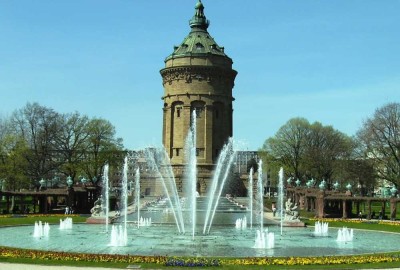 BESTLAGE MANNHEIM Modern und Gemütlich am Wasserturm