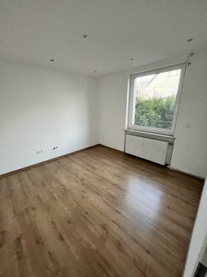 Helle 3-Zimmer Wohnung mit Kamin in Flörsheim am Main