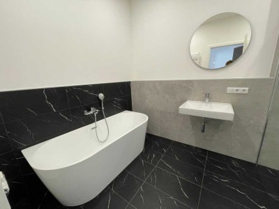 Hochwertig. Historisch. Hightech. Traumwohnung im Erstbezug!